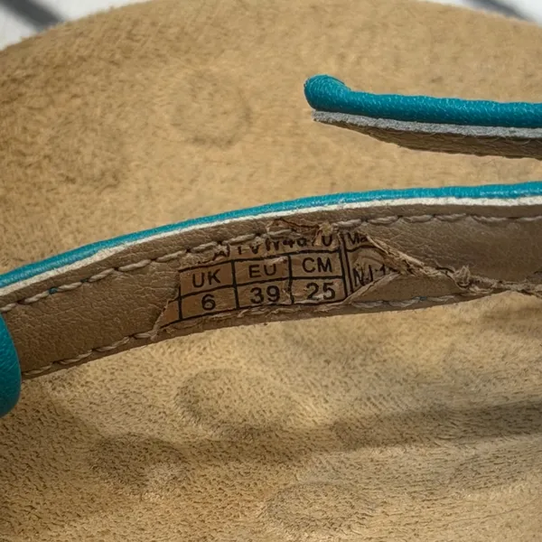 Vionic Sandals Size 8 Teal Leather Gold Studded Orthotic T-Strap‎ Ankle Strap - Image 9