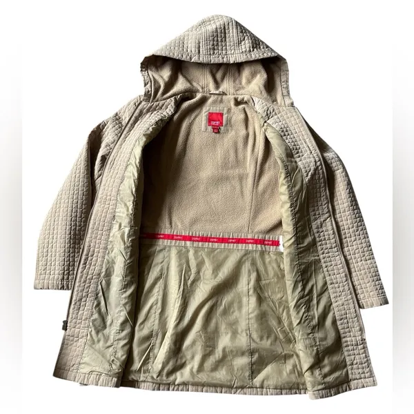 Esprit Women’s Quilted Hooded Coat Beige Long Jacket Size L Warm Outerwear - Image 4