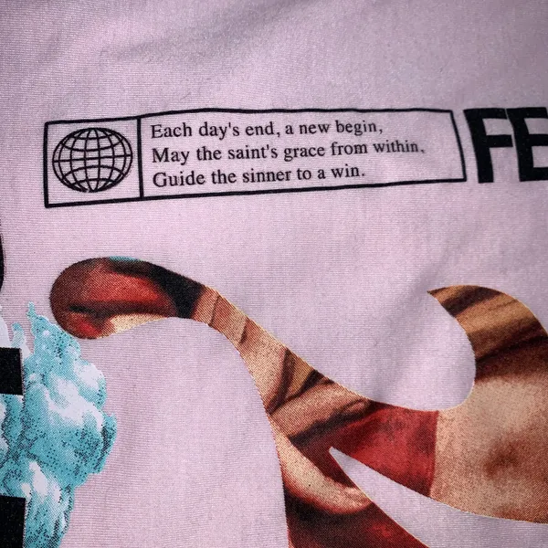 Fresh Laundry pink fearless Saint graphic tee size M - Image 5