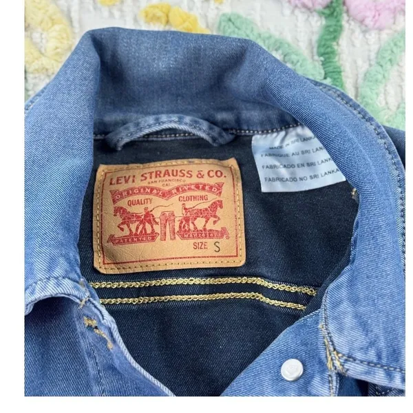 Levi Strauss &‎ Co Womens Denim Trucker Jacket Size S Blue Button Front Classic - Image 6