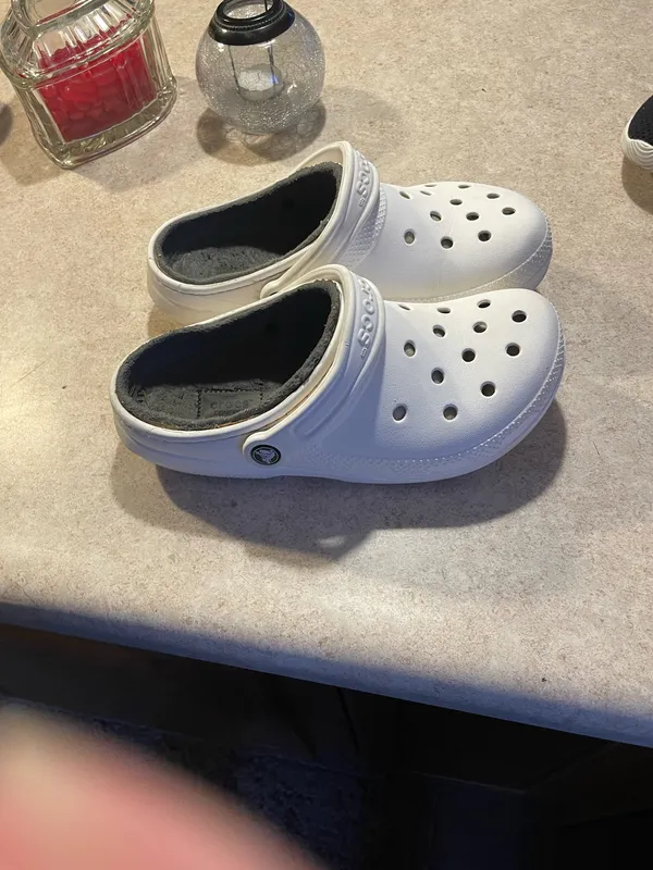 White Crocs Women’s Clogs size 8 - Image 5