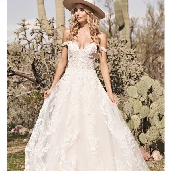 Lilian West Bohemian Off-The-Shoulder A-Line Wedding Gown with Lace Size 14 - Image 2