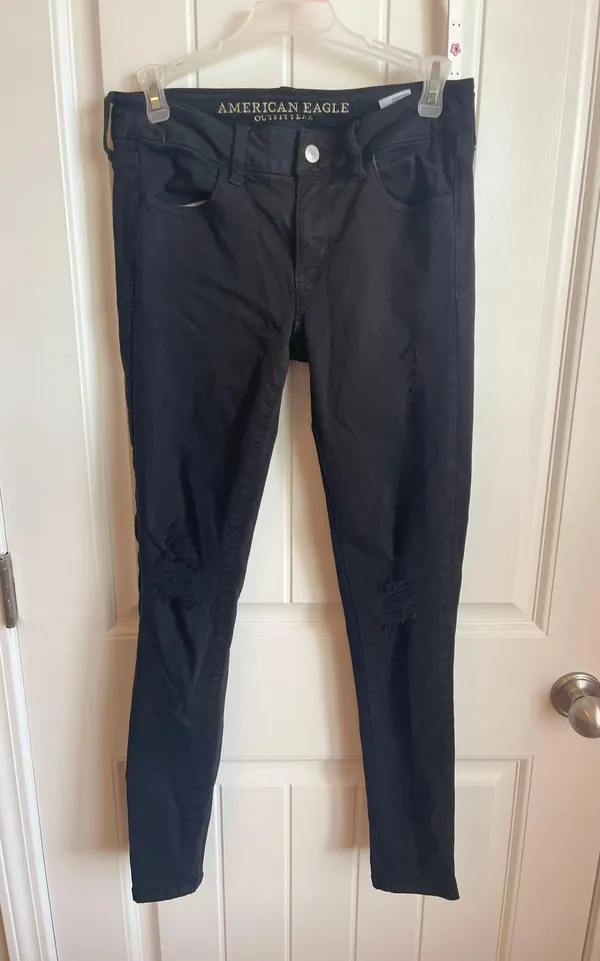 American Eagle Jeans - Image 2