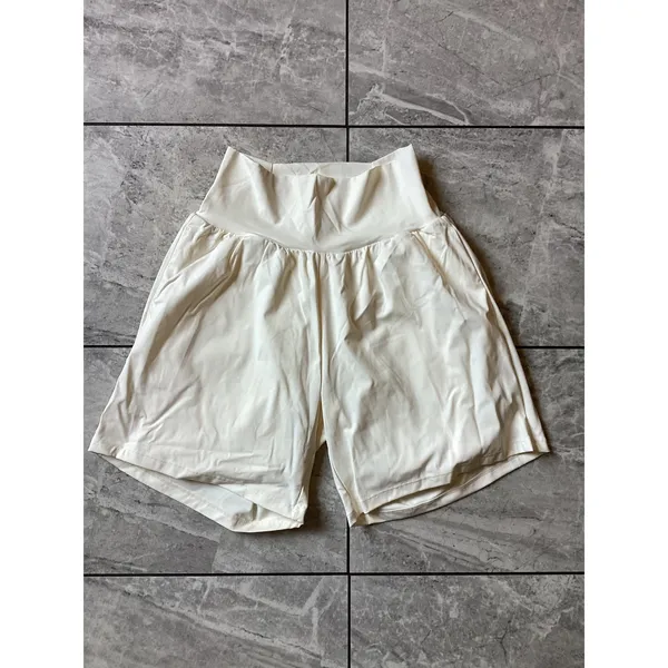Halara NWOT Women Cream High Waisted Active Shorts with Pockets Off White Size M - Image 3