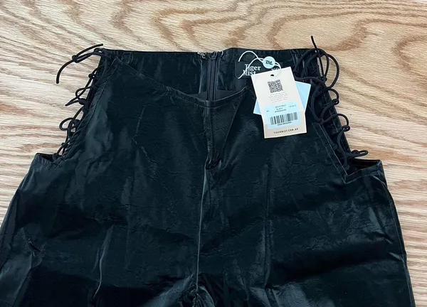 Tiger Mist Lace Up Side Pants - Image 2
