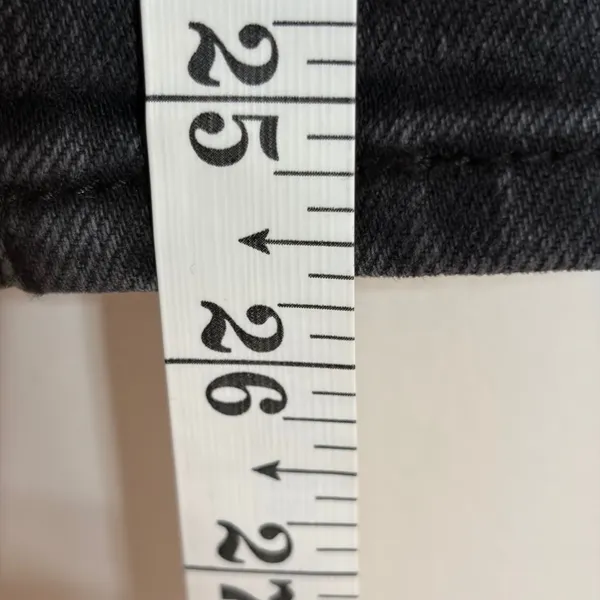 Levis 501 Original Cropped Jeans Faded Black High Rise Button Fly 72693-0134 W32 - Image 4
