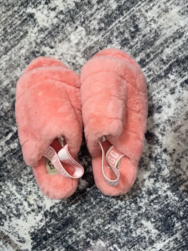 Women's UGG Slippers Pink Size 6 - Image 2