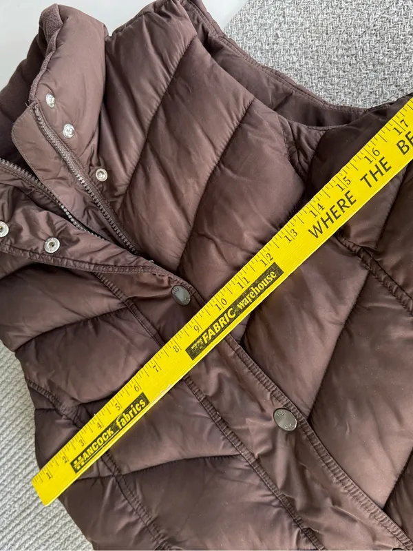 GAP Chocolate Brown Puffer Vest Size Small - Image 6