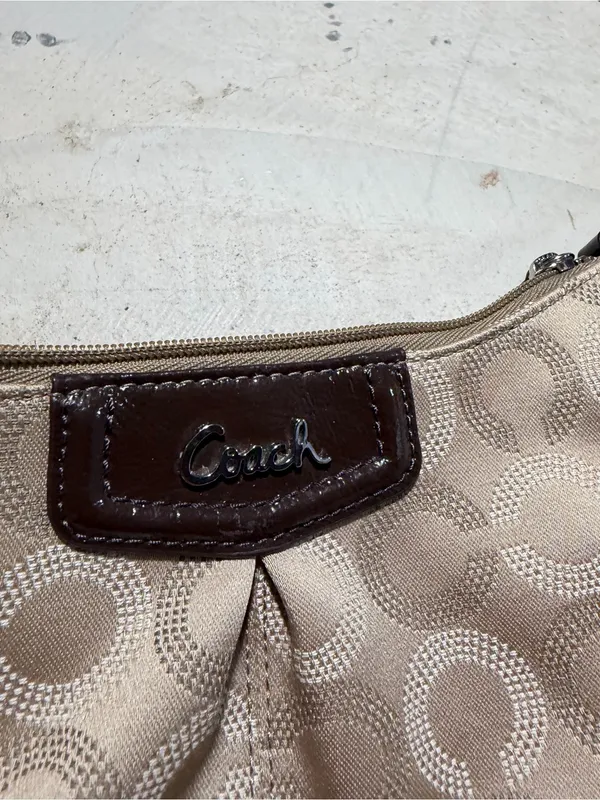 Coach Signature Ashley Crossbody Bag tan - Image 4
