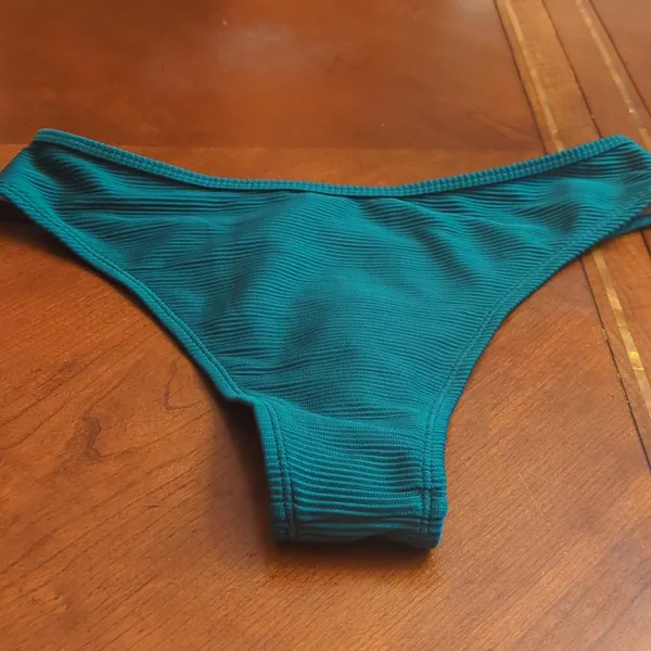 Cupshe Emerald Green Ribbed Bikini Size Large - Image 7
