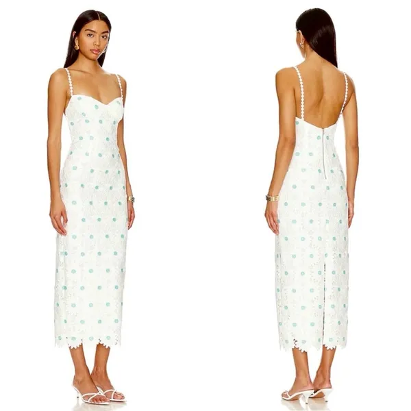 Saylor Calibria Daisy Embroidered Midi Dress in White EUC - Image 4