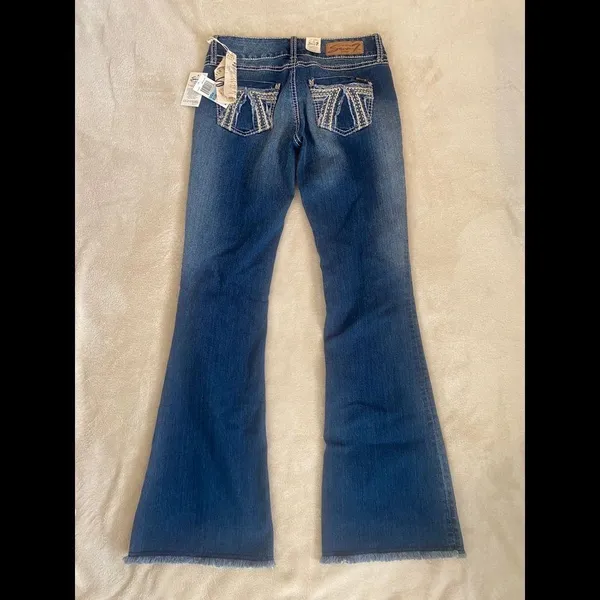 NWT Seven7 Jeans - Image 3