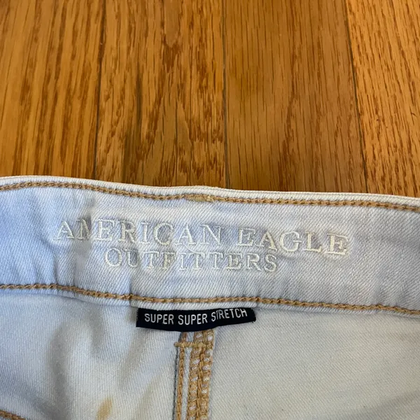 American Eagle super stretch midi jean shorts - Image 3