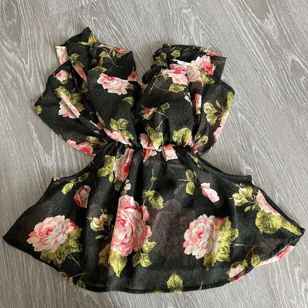Kimchi Blue Top Womens Extra Small Floral Cropped Off The Shoulder With Straps - Image 5