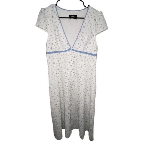 Cider Cottagecore Floral Pattern Button Up Short Sleeve V-Neck Dress - Image 4