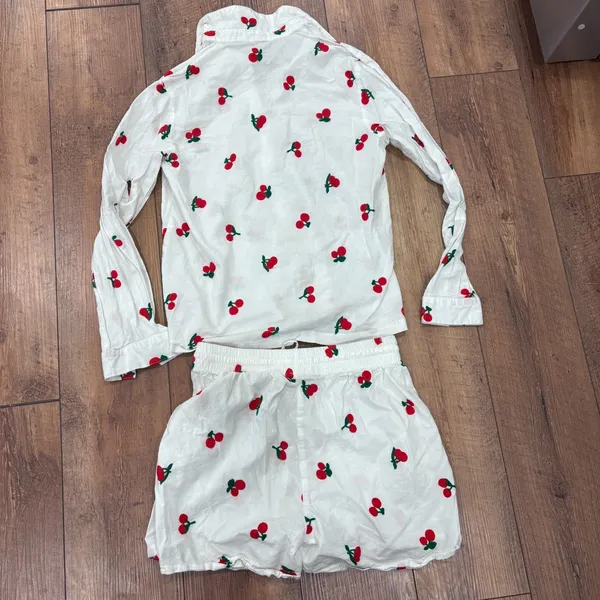 Lizette Collection Cherry Sleepwear Set Long Sleeve w/ Matching Shorts Sz Large - Image 5