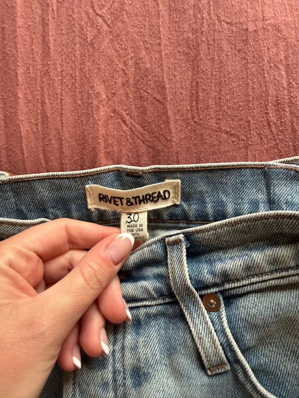 Rivet & Thread Madewell Jeans - Image 3