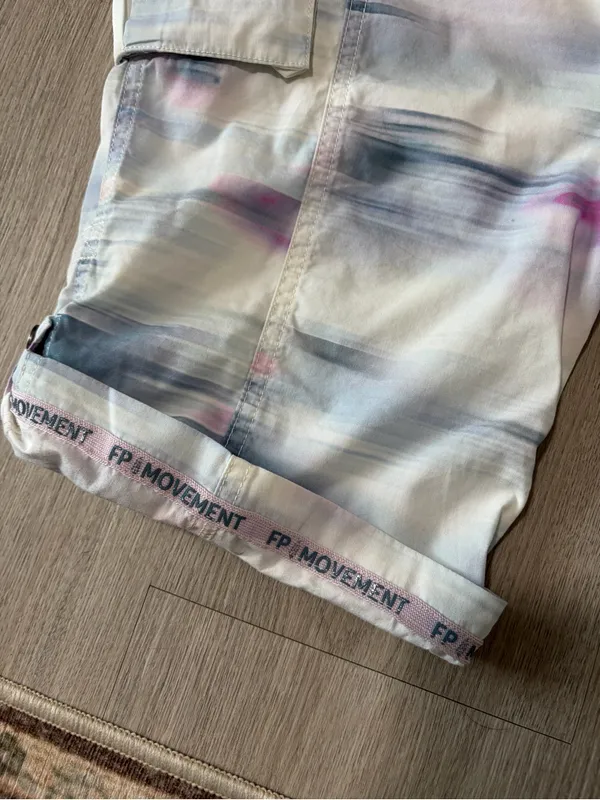 Free People Mesmerize Me Cargo Pants Size M - Image 3