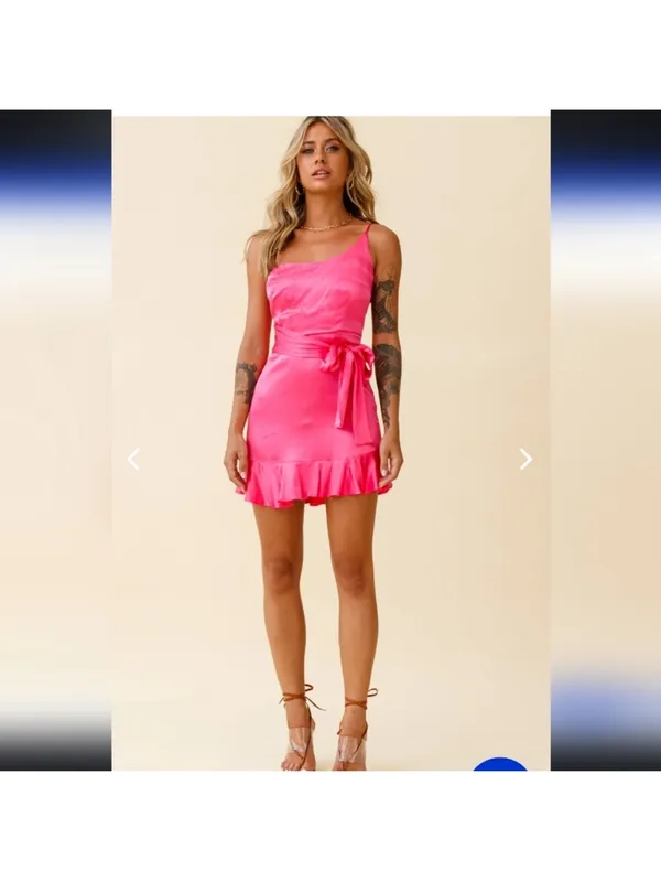 Nwt SELFIE LESLIE DONT WAIT UP ONE‎ SHOULDER WAIST TIE DRESS BARBIE HOT PINK - Image 2