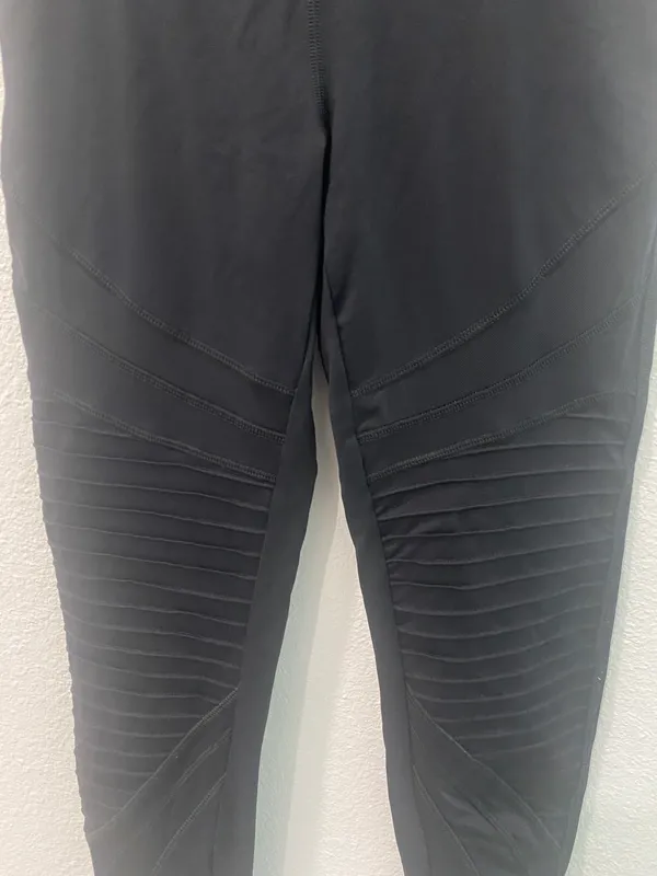 Black Leggings Size Small - Image 4