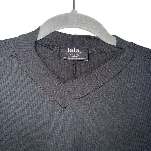 Dressed in Lala Ribbed V‎ Neck Midi Dress Black Size S Casual Basic Everyday - Image 3
