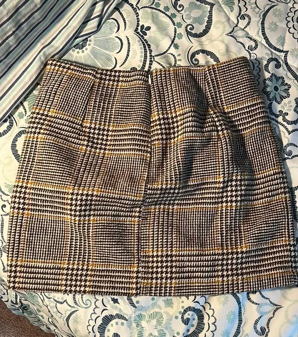 Forever 21 Skirt Mini Plaid - Image 2