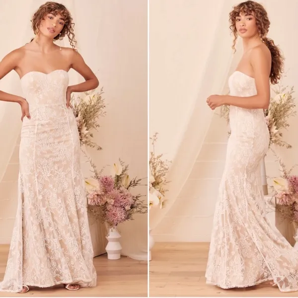 LULU's Sexy Romantic Flowy Eyelash Lace Bridal Shower Elopement Wedding Gown - Image 6