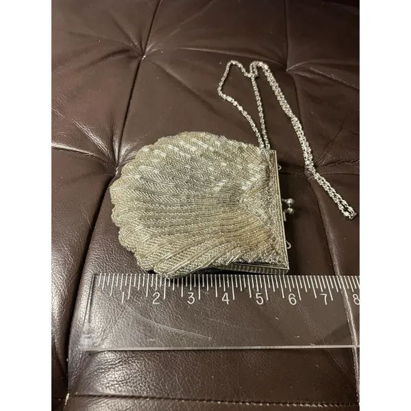 Vintage Hand Beaded Silver Art Deco Evening Bag Purse Chain Strap Ball Clasp - Image 2