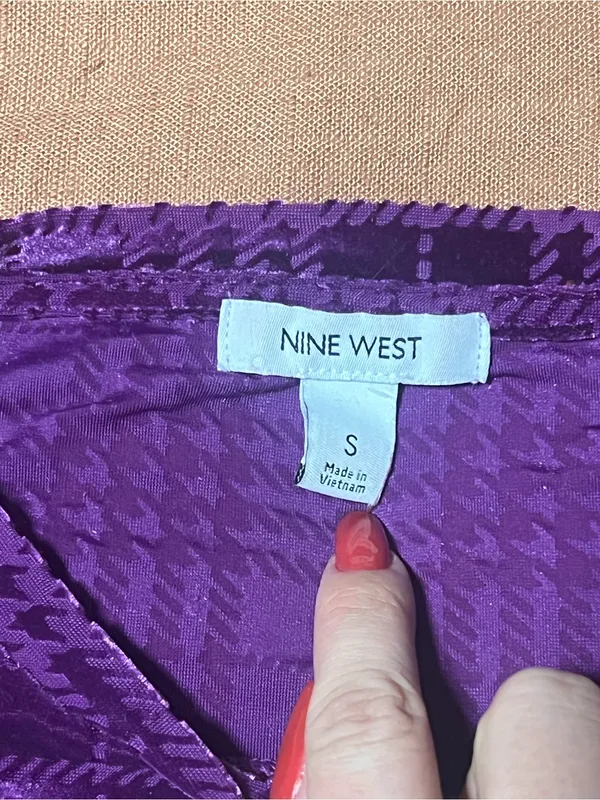 Nine West Purple Plaid Velvet Baby Tee SZ S Y2K Whimsigoth Romantic Goth - Image 4