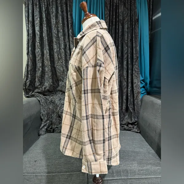 Women Plaid Tan & Black Collared Long Sleeve Buttondown Relaxed Fit Shirt‎ Sz L - Image 8