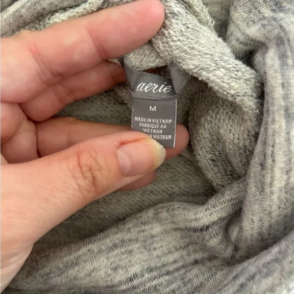 Aerie Gray Funnel Neck Long Sleeve Top with Pockets Size M - Image 2