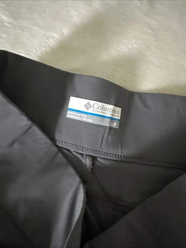 Columbia Women's Charcoal Bike Shorts - Image 4