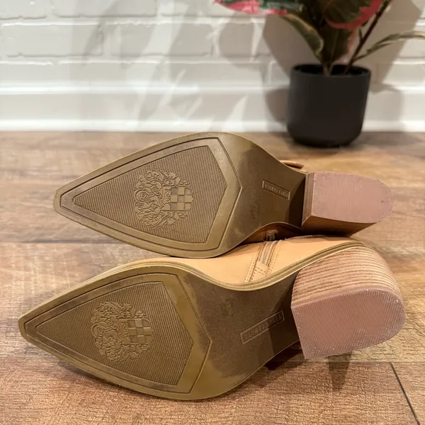 Vince Camuto Berindal Tan Leather Heeled Ankle Booties - Image 10