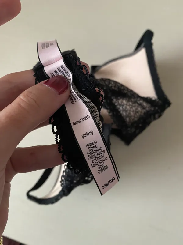 Like new Victoria’s Secret dream angels push up black and nude lace bra - Image 3