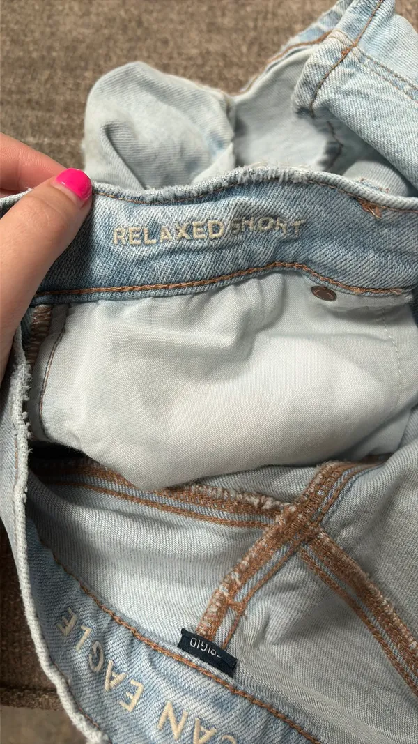 American Eagle Outfitters Shorts - Image 4