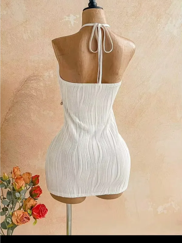 SHEIN White Cutout Halter Mini Dress with Star Charm size medium - Image 3