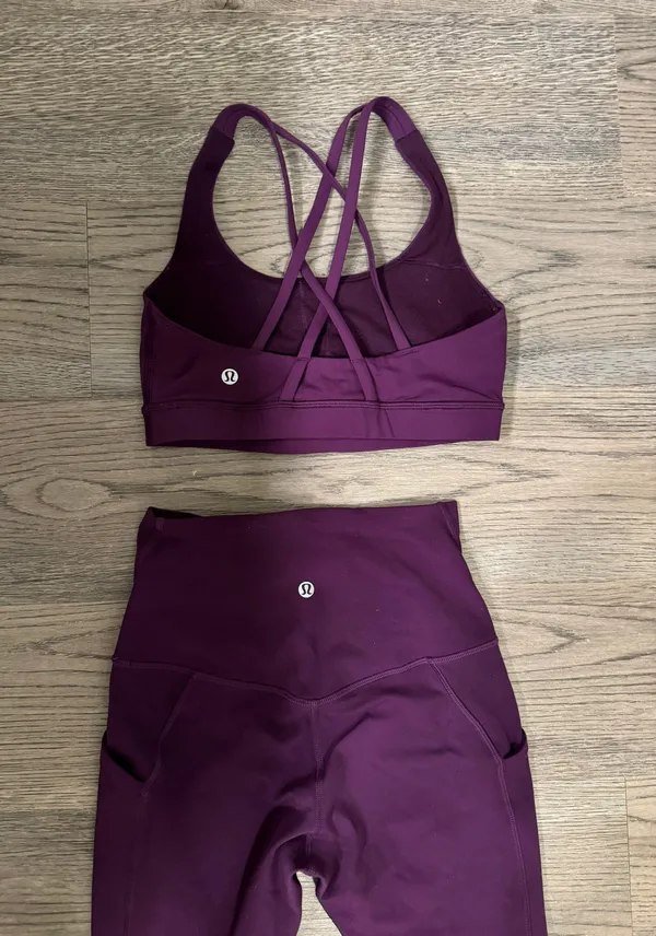 Lululemon Matching Set Dramatic Magenta 25" Align Leggings With Pockets And Energy Bra - Image 3