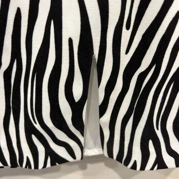 NWT Anthropologie Grey Lab Lined Zebra Print Mini Skirt With Slit Sz‎ L Festival - Image 2