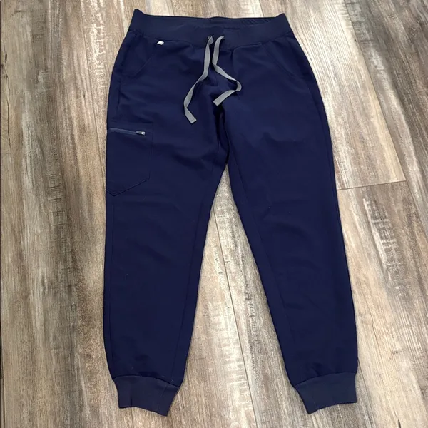 Figs Navy scrub pants jogger small - Image 5