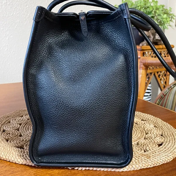 Kate Spade New York Ella Tote Bag Black With White Letters and Logo - Image 4