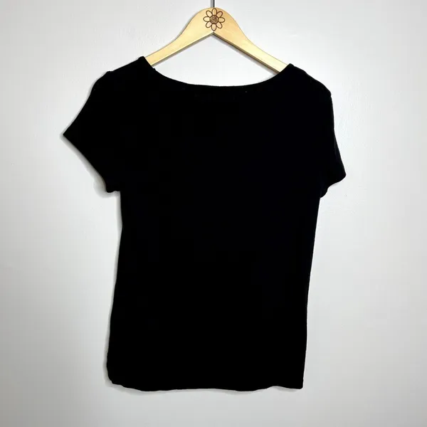 Old Navy Eyelet Black Short Sleeve Top - Image 5