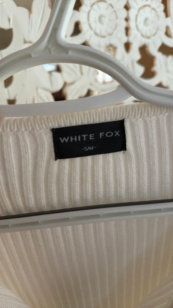 White Fox Knit Sweater - Image 5