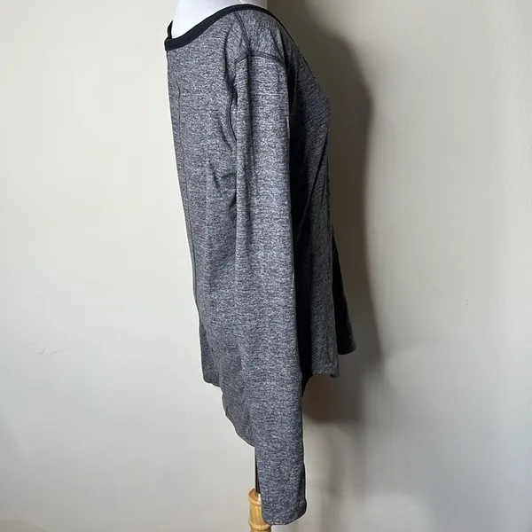 Lululemon Heathered Black Awesome Henley - Image 5