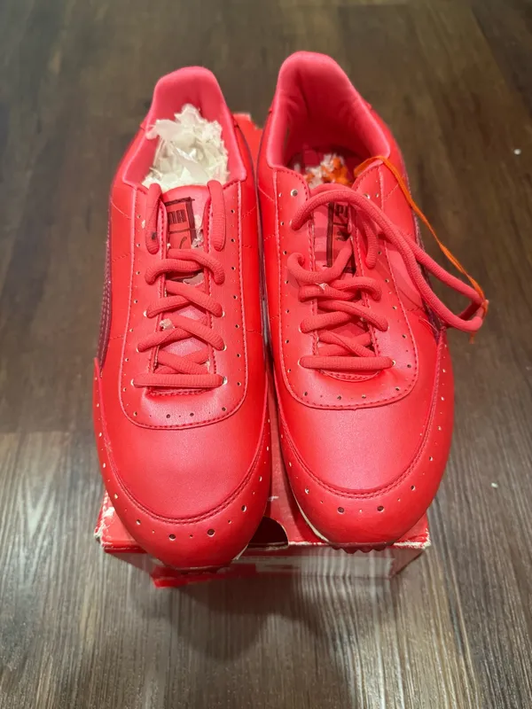 womens golf puma red leather shoes sz 8.5 - Image 2