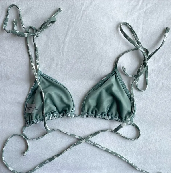 Abercrombie Green Floral Bikini Top - Image 2