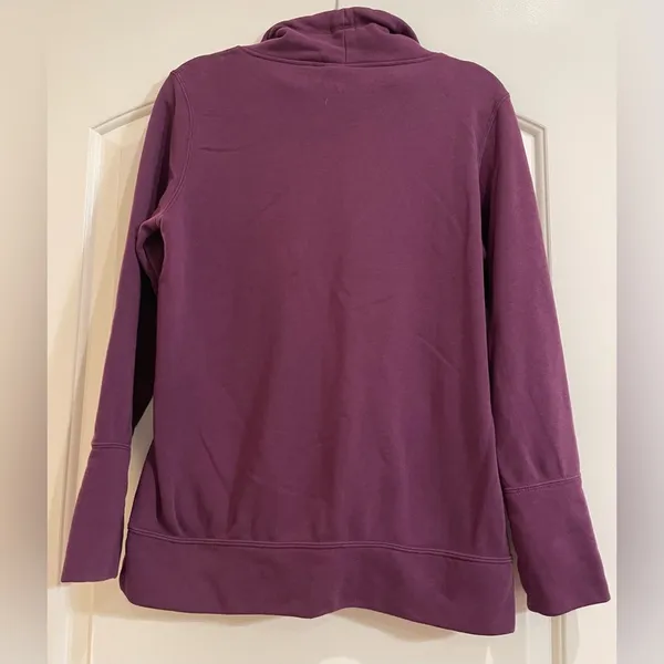 PUMA sweatshirt with cat logo. Purple. Size L - Image 2