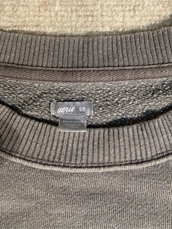 Aerie Women’s Charcoal Gray Cozy Split Hem Oversized Crewneck Sweatshirt - Small - Image 3
