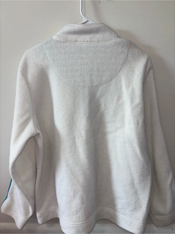 Liz Claiborne Women’s White Fleece Quarter-Zip Pullover - Image 3