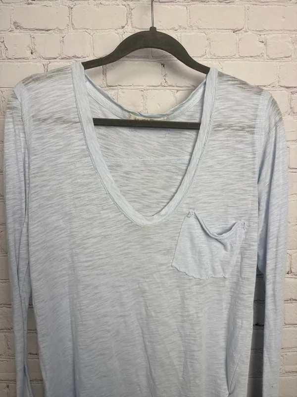 We the free XS light blue long sleeve free people coastal v neck tunic - Image 3