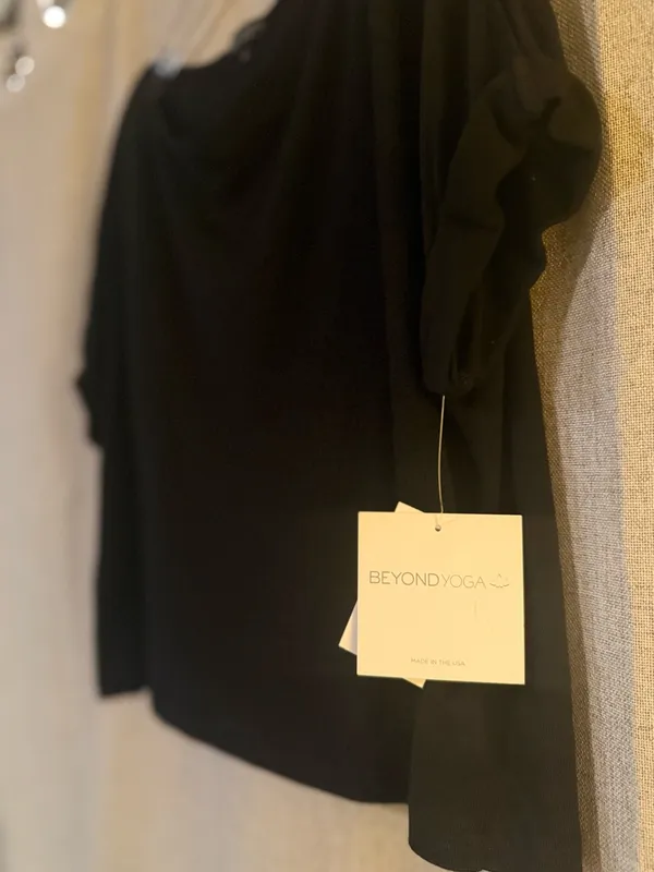 Beyond Yoga | Black Short Sleeve Top | M - Image 3